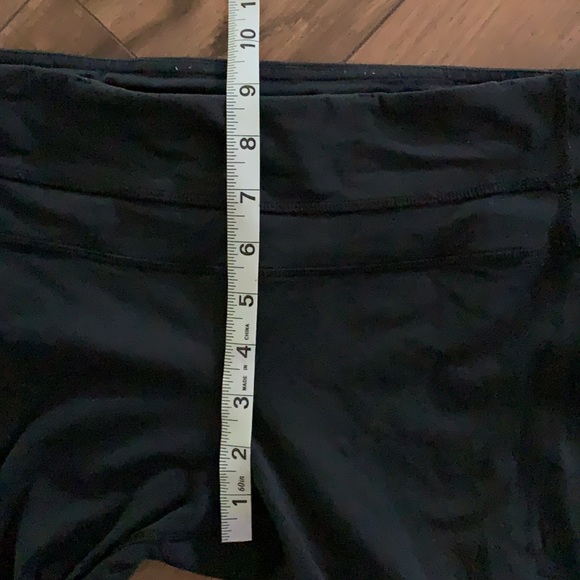 Lululemon speed tight legging size 6 - Picture 8 of 8